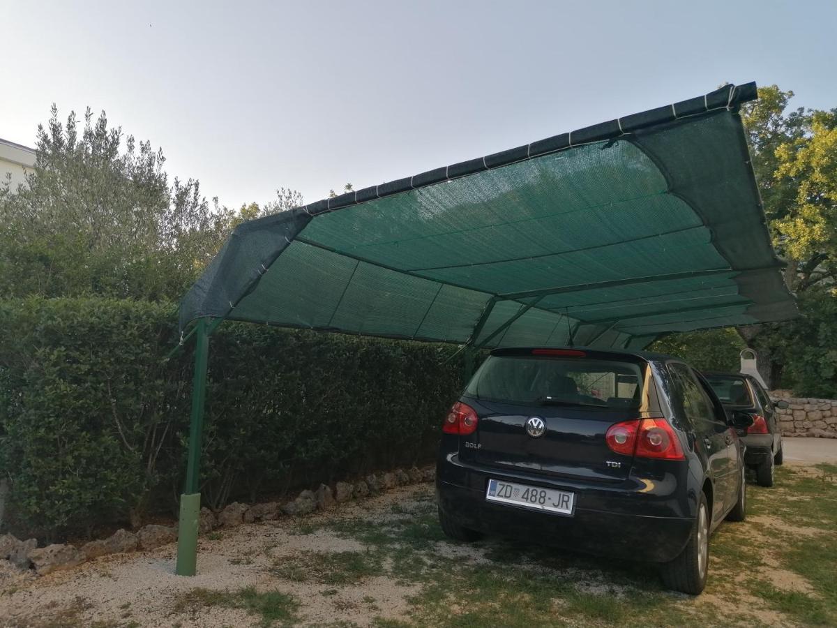 Apartments Lota Starigrad Paklenica Exterior foto